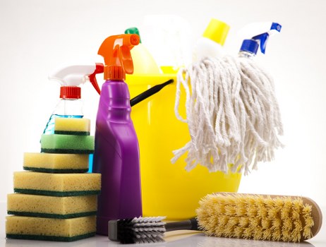 Professional short-let cleaning with bedding and bathroom reset in SW16